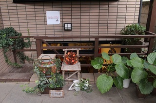 店舗の入り口の写真