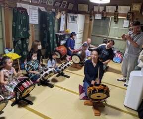 太鼓の練習風景